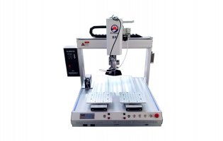 <b>自動焊錫機調(diào)試技術(shù)對焊錫質(zhì)量的影響</b>